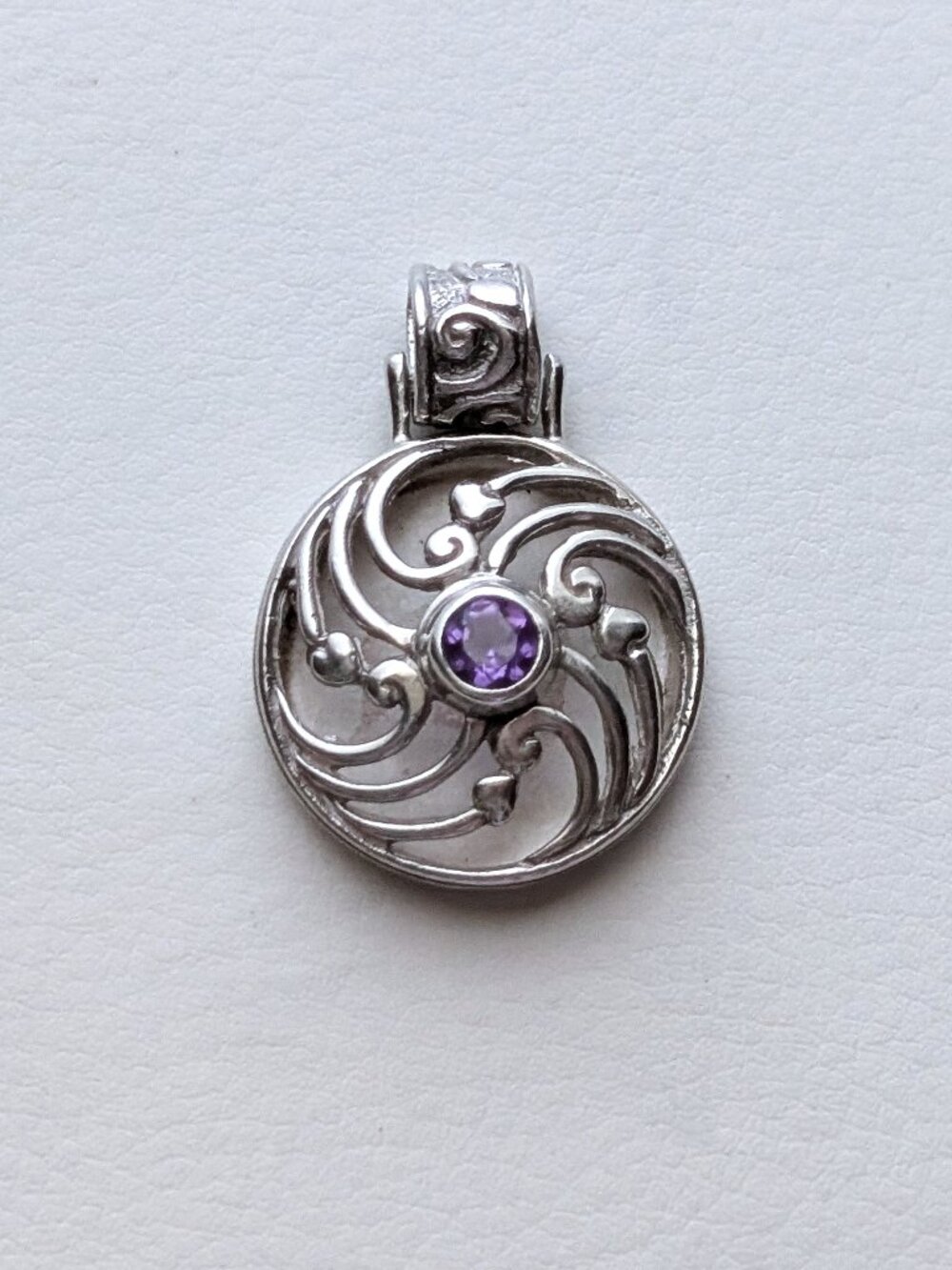 Vintage Sterling Silver 925 Bezel Set Purple Amethyst Filigree Pendant Charm